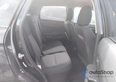 2011 Mitsubishi Outlander Sport Se z USA, uszkodzony, nr VIN JA4AP4AU7BZ005021